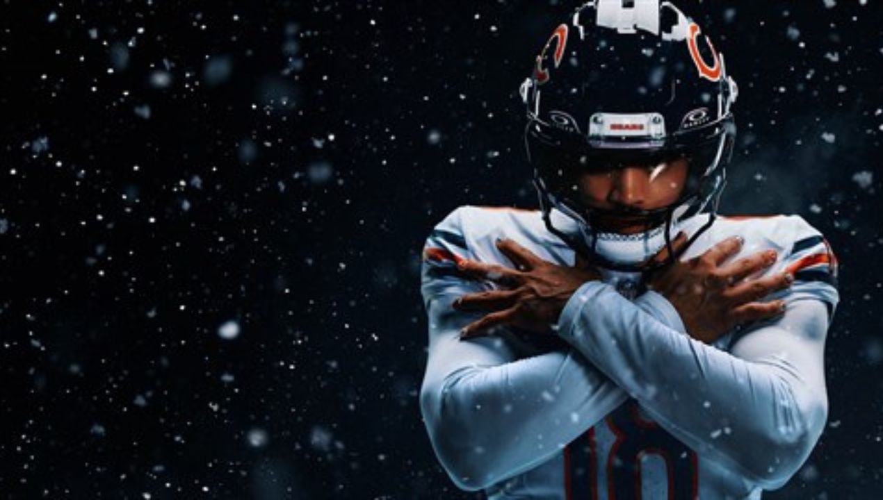Caleb Williams op de cover van Madden NFL 27